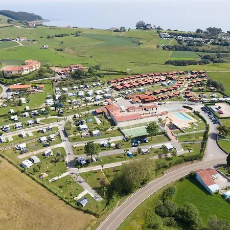 Campsite Playa De Oyambre San Vicente De La Barquera