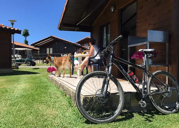 Playa De Oyambre * San Vicente De La Barquera