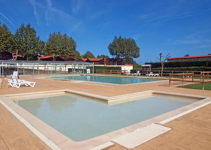 Playa De Oyambre * San Vicente De La Barquera