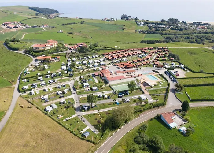 Camping Playa De Oyambre San Vicente De La Barquera